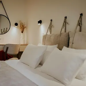 Luxury Grand Residences Hotel